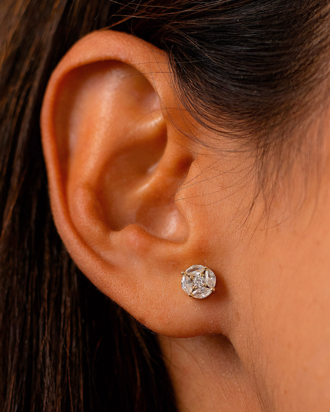 ARETES AURA BRILLANTE